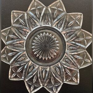 Elegant Clear Glass Petal Decorative Plate